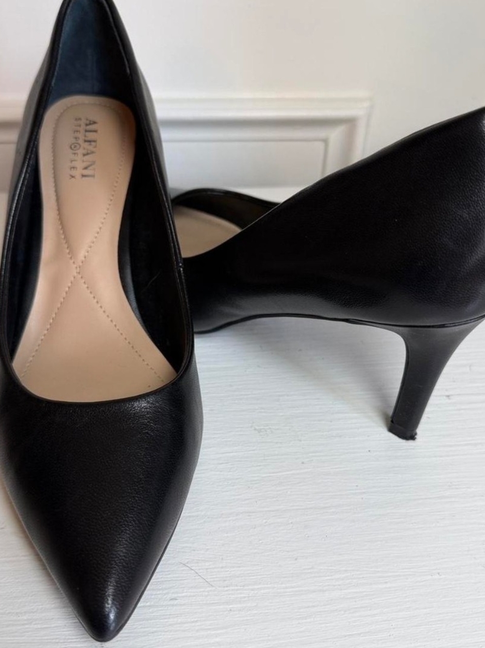 Alfani Black Pointed-Toe Leather Pumps with Mid Heel